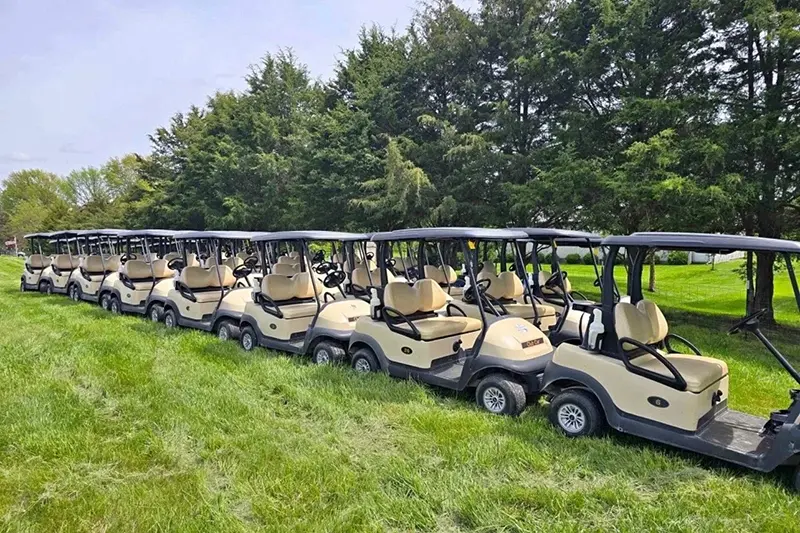 Electrificarea flotei clubului de golf
